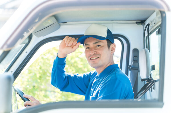 4tパワーゲート車両大手スーパー食品配送