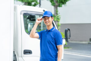 2t車両社員食堂や病院への食材配送