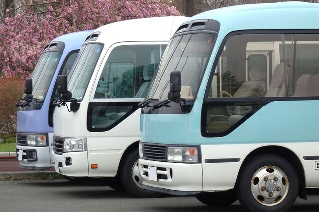 スポット(1日のみ等)60代ドライバーマイクロバス送迎