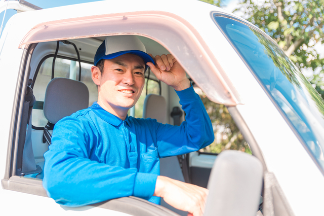 1t平ボディ車両工場等への機械部品配送