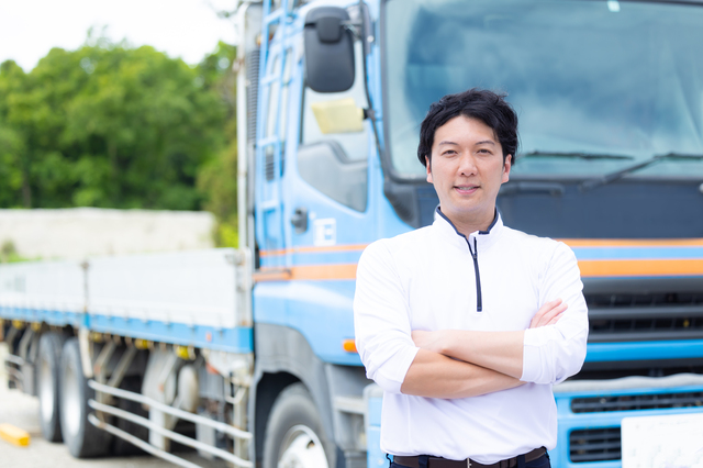 大型平車両鋼材配送ドライバー