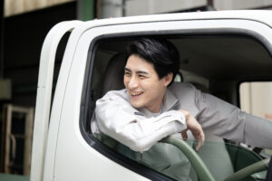 1.5t平車両/普通免（AT限定可）配管資材配送ドライバー 7月中旬スタート
